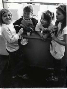 1989 Ackerman Elementary School, Playing 03