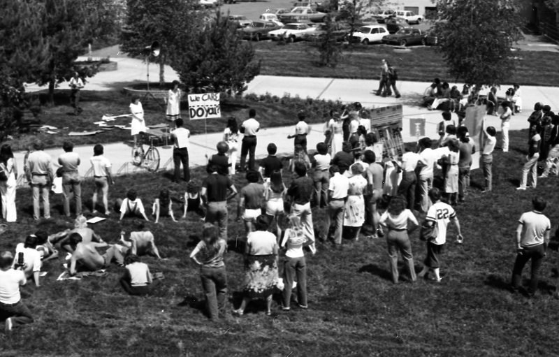 1981 Students, Protest Rally 02