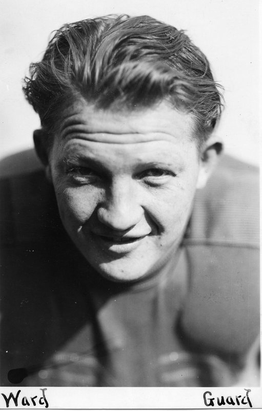 1949 Football Player 14