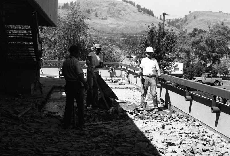 1981 Hoke Hall Patio Debris 02