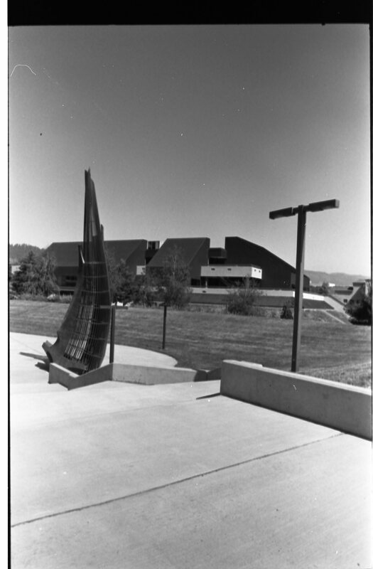 1989 Campus, Gronek Amphitheater 10