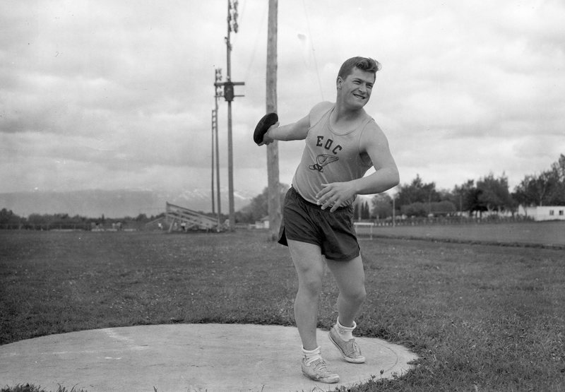 1960 Track, Discus