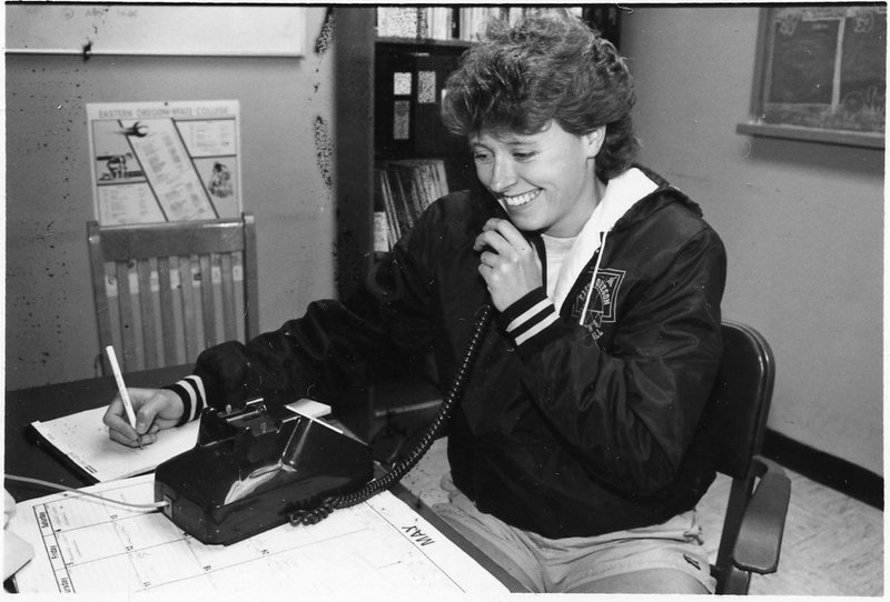 1989 Employee, Unidentified Woman A 01