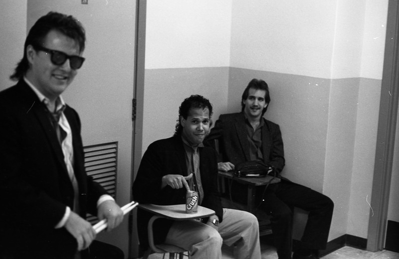 1985 Concert, Band Backstage 03