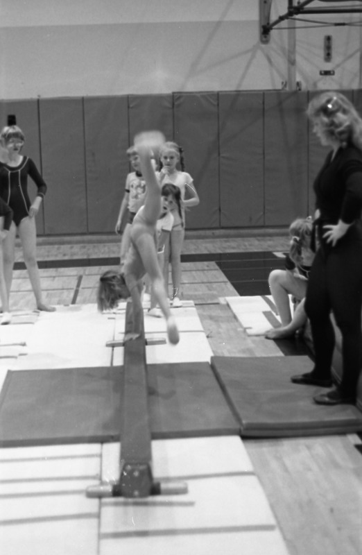 1981 Gymnastics Camp, Balance Beam 15