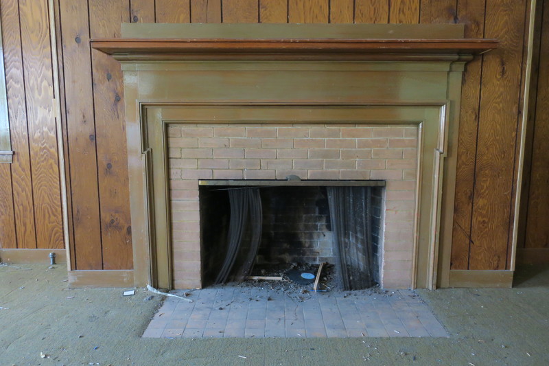 Dorian and Hunt Hall 186