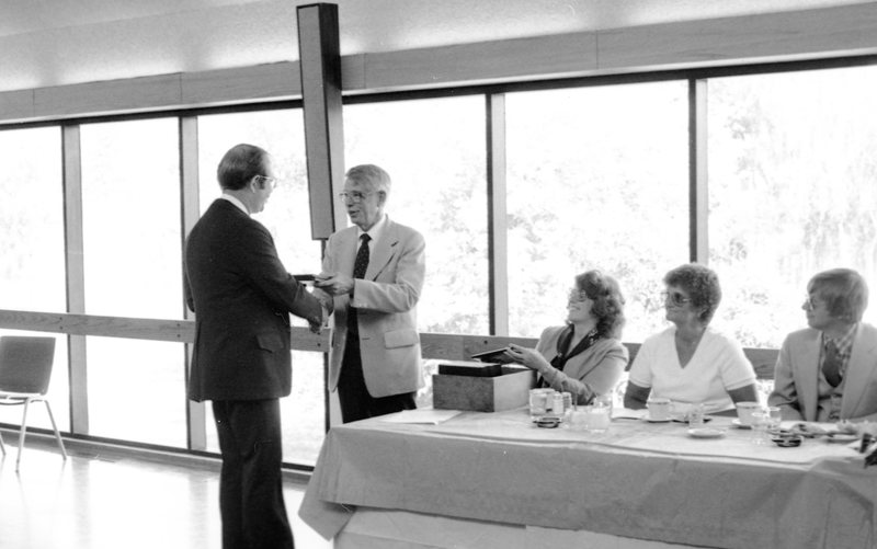 1982 Summer Graduation 01