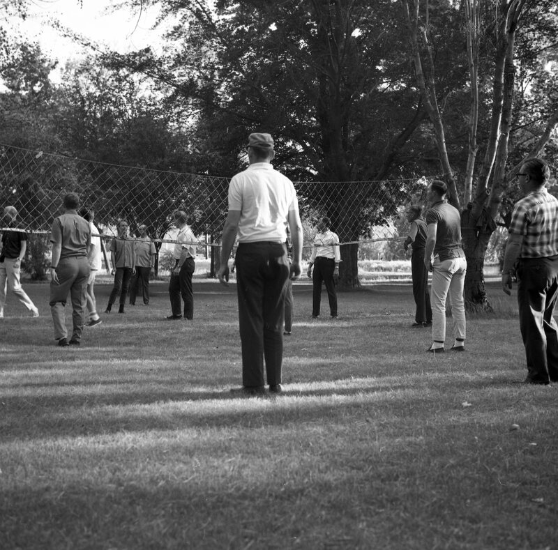 1967 Employees Picnic, Volleyball 06