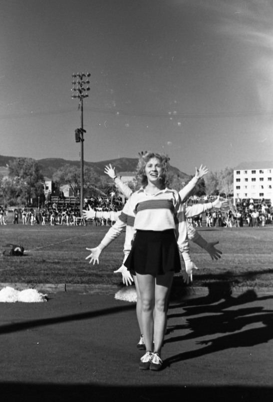 1977 Cheerleaders 18