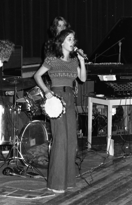 1976 Ambassadors, November Concert 03