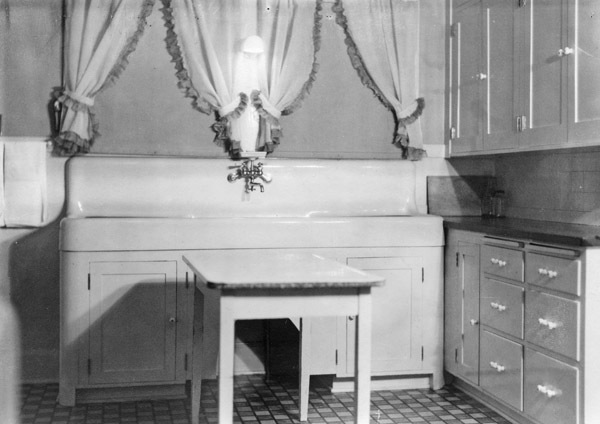 La Grande Home, Interior-B 3