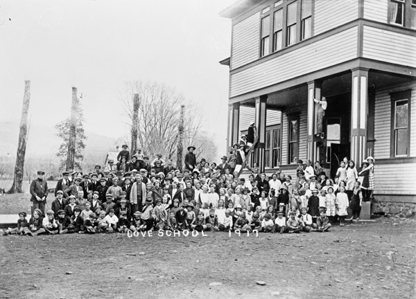 Cove School, Students 3