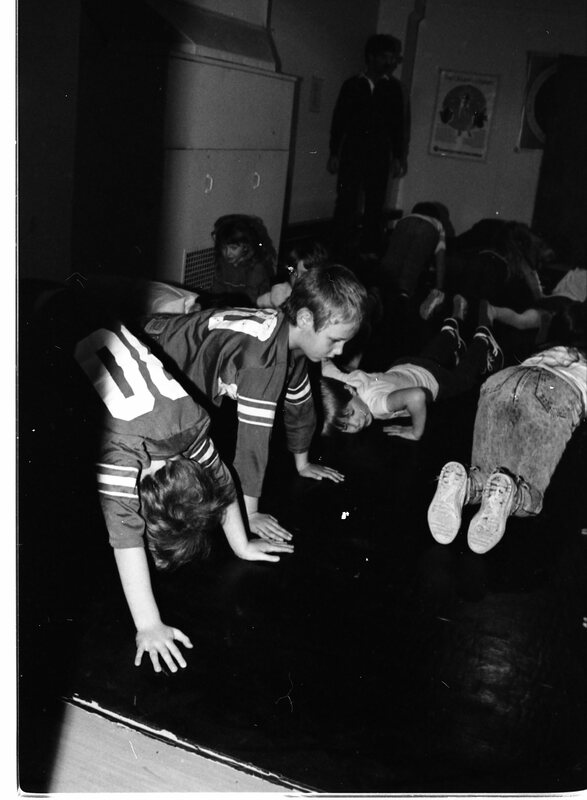 1989 Ackerman Elementary School, Physical Education 02