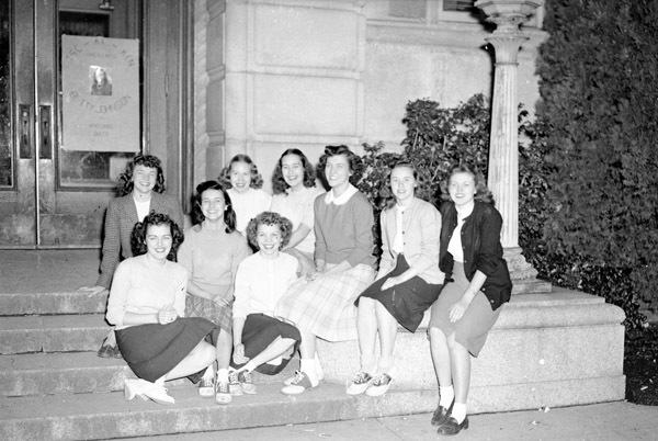 1948 Homecoming Queen Candidates 1-3