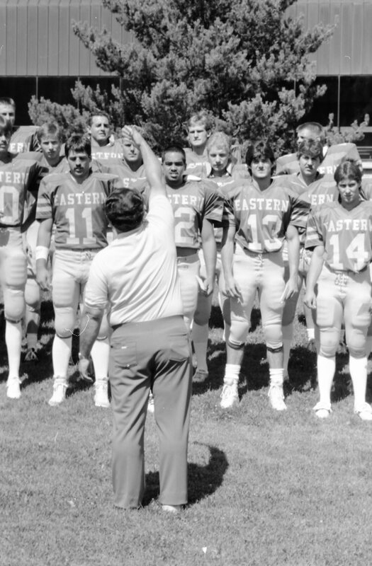 1987 Football Team, Set-up 10