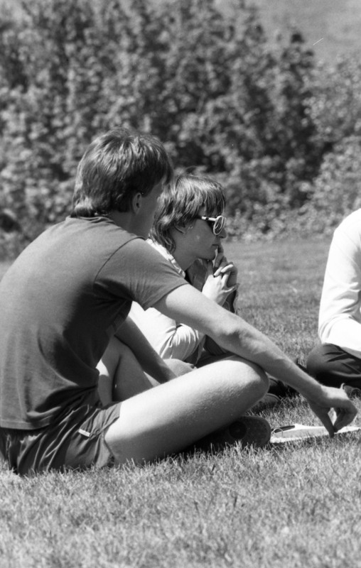 1986 Students, Outdoors in May 08