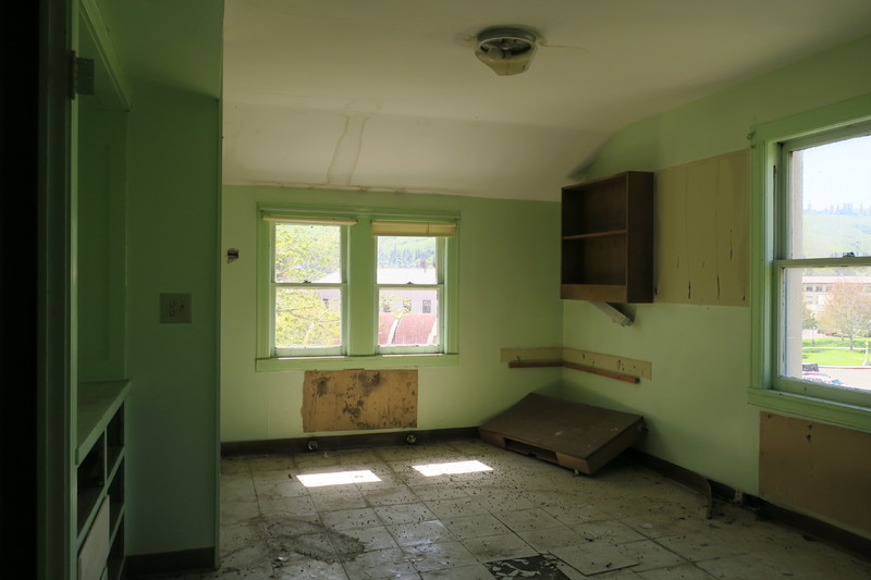 Dorian and Hunt Hall 267