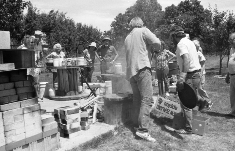 1986 Elderhostel Program, Ceramics 05