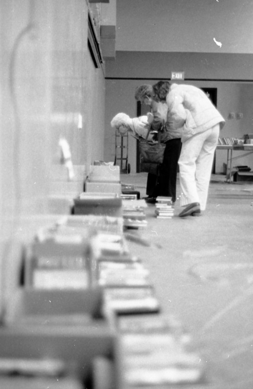 1983 Book Fair 04