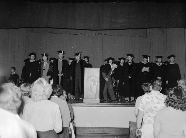 1949-50 Graduation 2