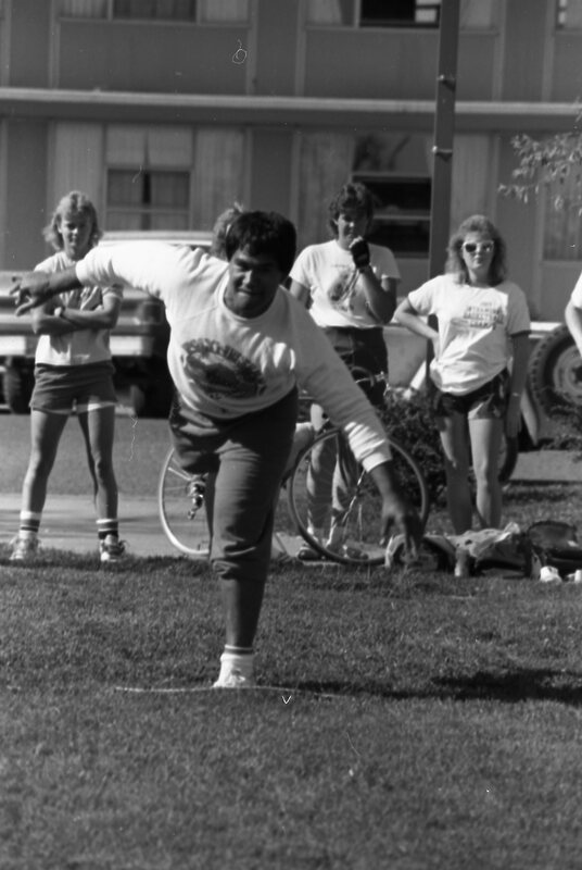 1987 Homecoming, Keg Toss 02