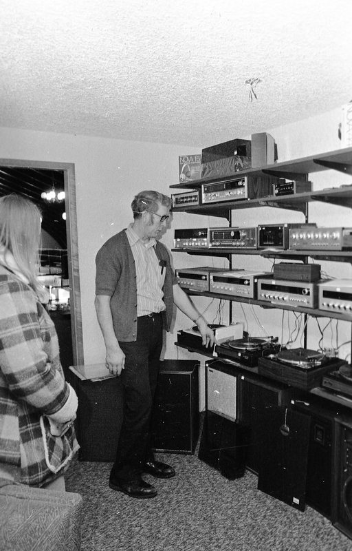 1974 Students, Shopping J 01