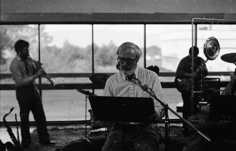 80's Employees, Poetry Recital 06