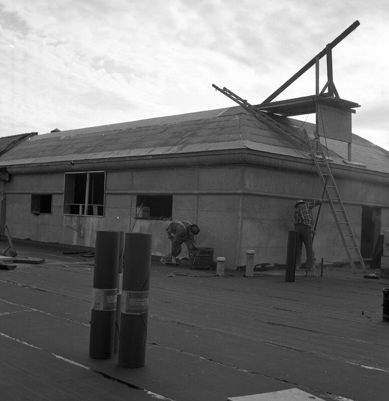 1971 Walter M. Pierce Library Remodel, Roofing 02