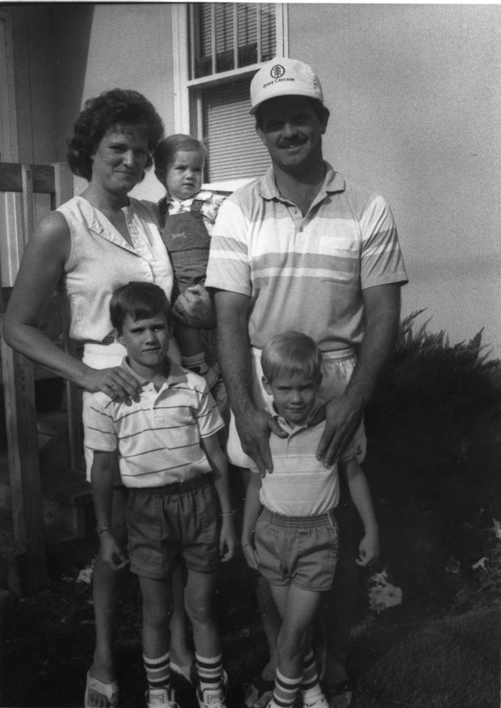 1989 Alumni, Watterson Family 01
