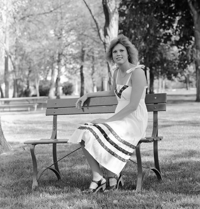1978 Raft Race, Student Portraits 01