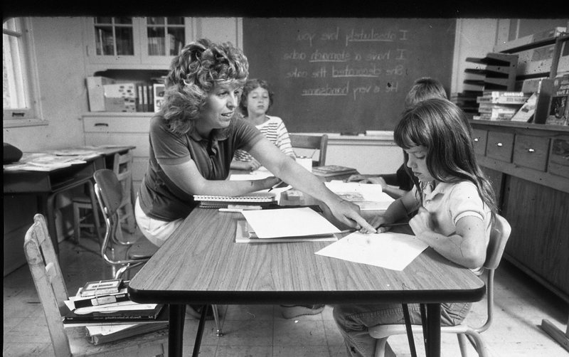 1989 Ackerman Elementary School, Teaching 06