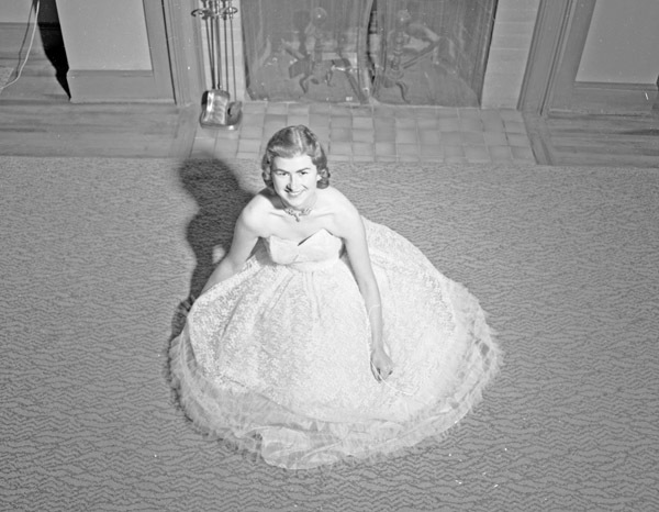 1956 Homecoming Queen Finalist 1-1