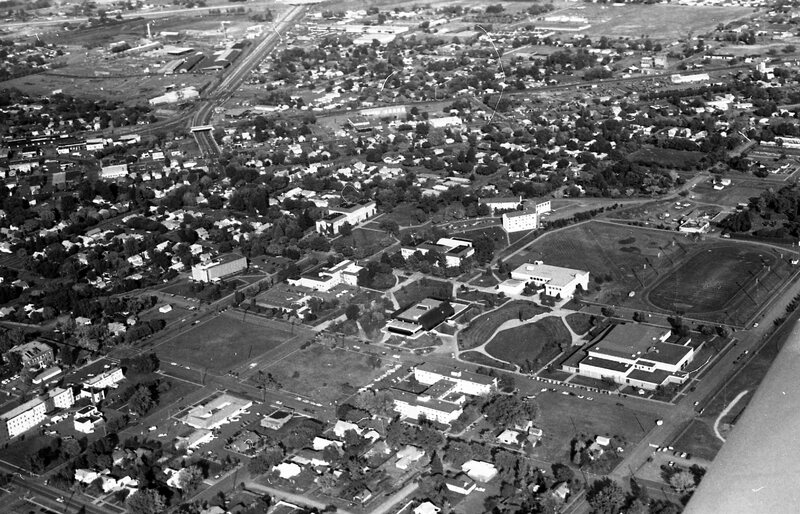 1984 Aerial Shot of EOSC Campus 03