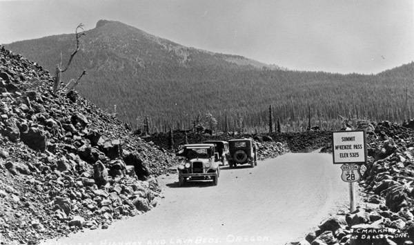 McKenzie Pass, Lava Fields