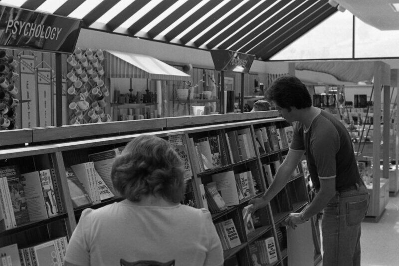 1976 Hoke Hall Bookstore 07