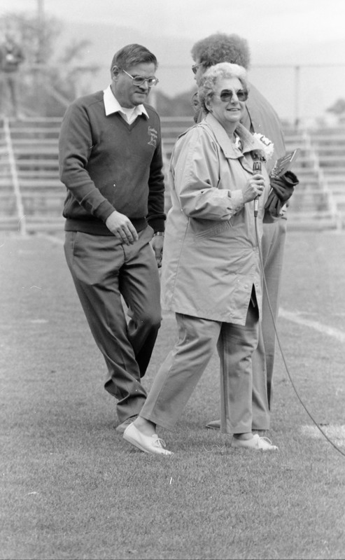 1987 Athletic Hall of Fame 13