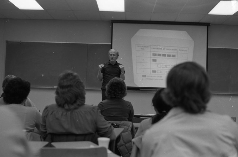 1981 Classroom, Science 04