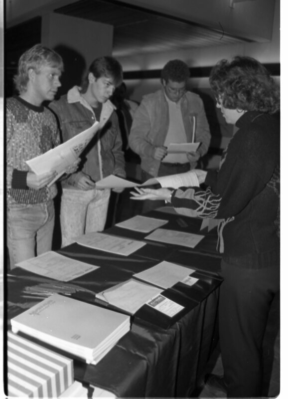 1990 Orientation, Admissions 03