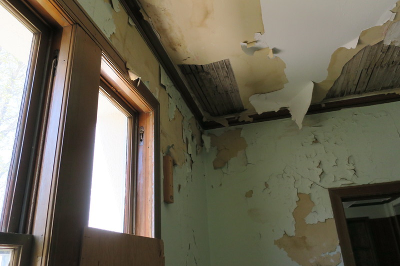 Dorian and Hunt Hall 180
