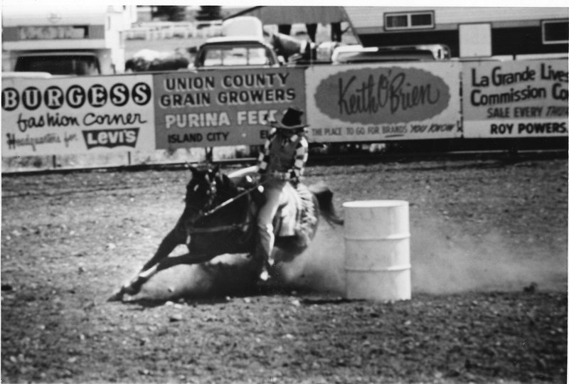 80's Rodeo, Barrel Racing 1