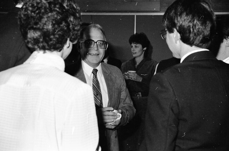 1986 Employees, Reception 17
