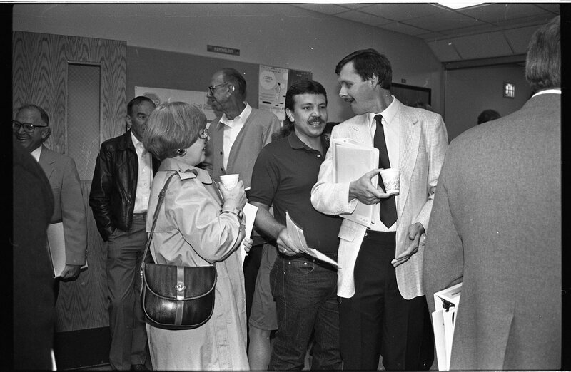 1989 Employees, Reception 03