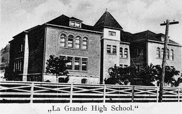 La Grande HS, Building - Old