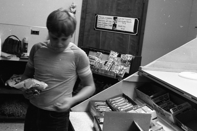 1981 Campus, Snack Counter 10