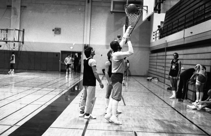 1981 Men's Basketball Practice 11