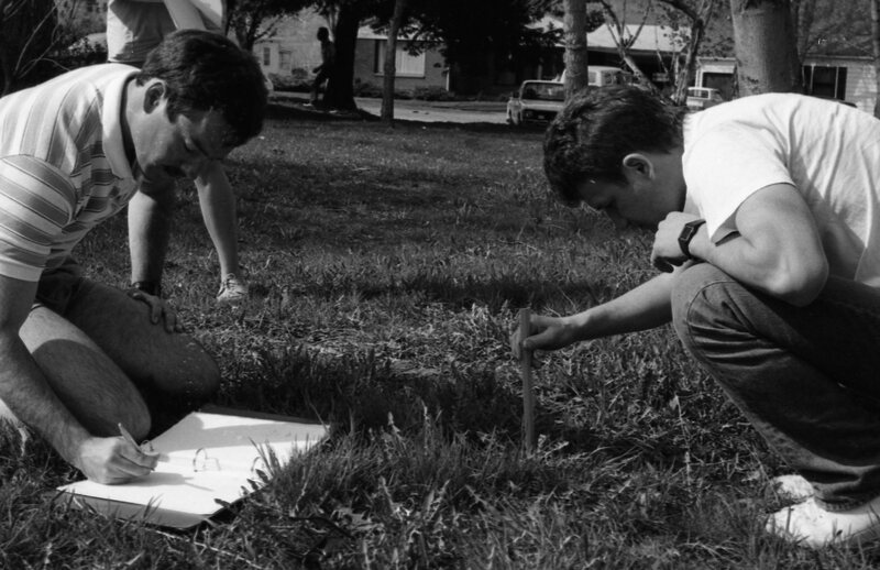 1987 Science, Biology Students in April 13