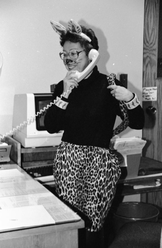 1987 Employees, Halloween 01