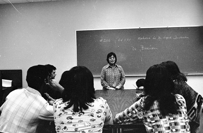 1975 Languages, Bilingual Studies 12