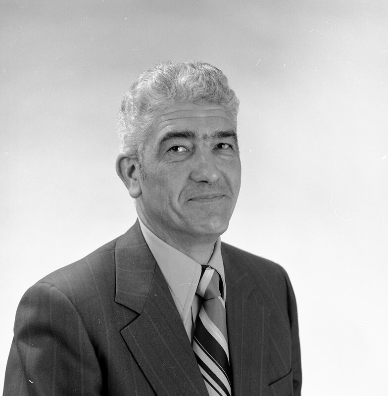 1974 Dean of Administration, Richard Petty 04