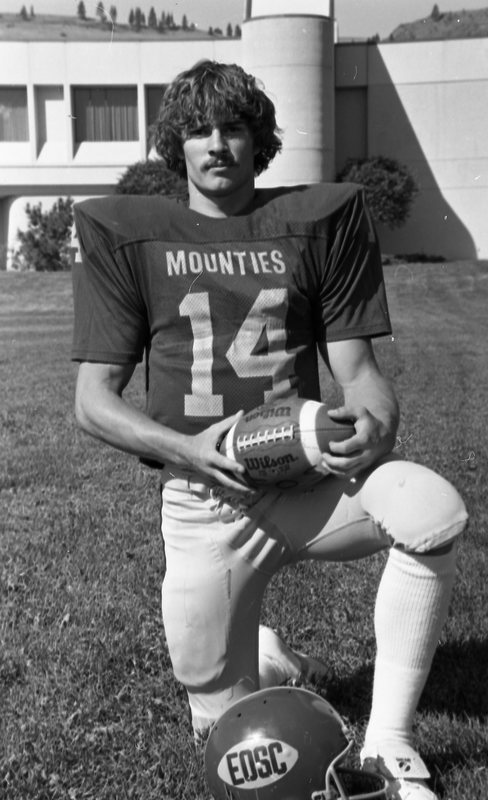 1981 Football Player, Portraits 13